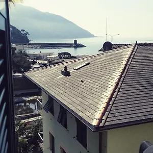 aria-di-recco-apartment.hotelitalianriviera.com/